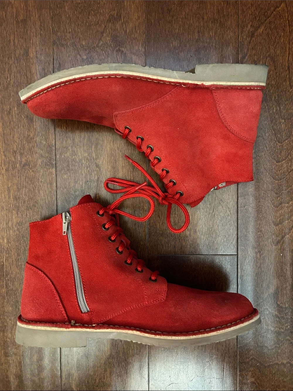 Men's European Red Suede Chukka Boots with Side Zip, Size 8 (EU41)